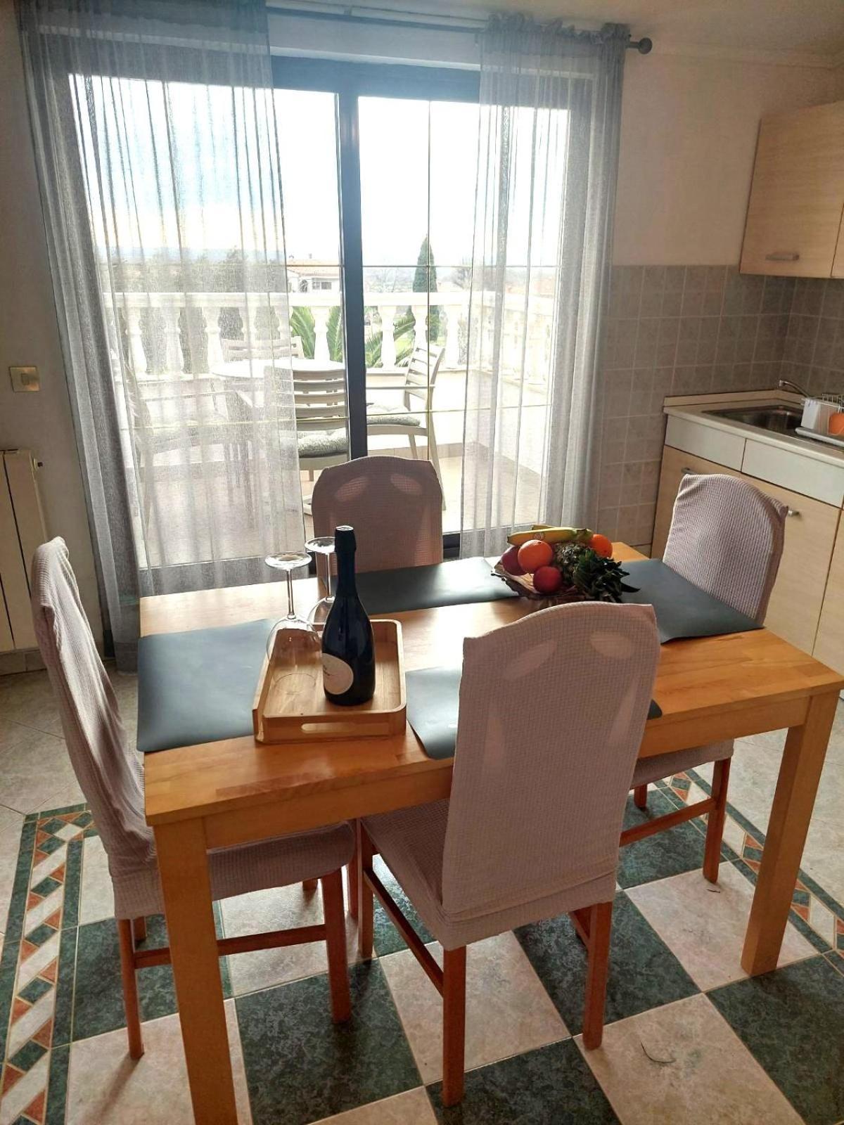 Labinci Apartman Andela מראה חיצוני תמונה
