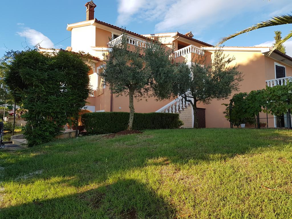 Labinci Apartman Andela מראה חיצוני תמונה