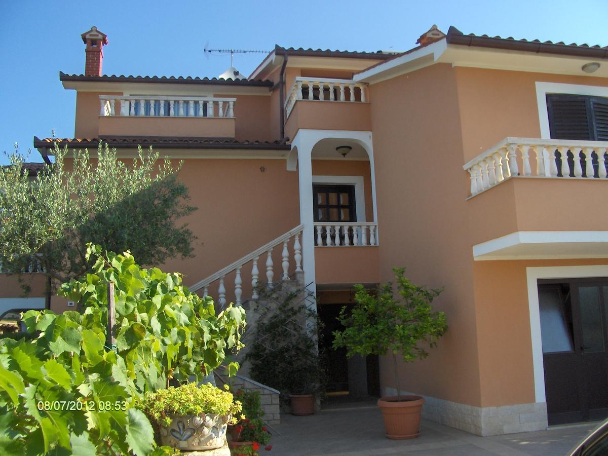 Labinci Apartman Andela מראה חיצוני תמונה